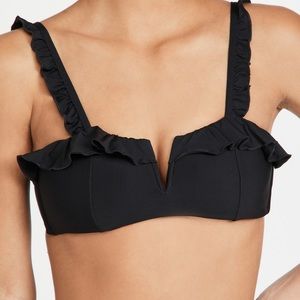 Solido Ruffle V Nikon top in black